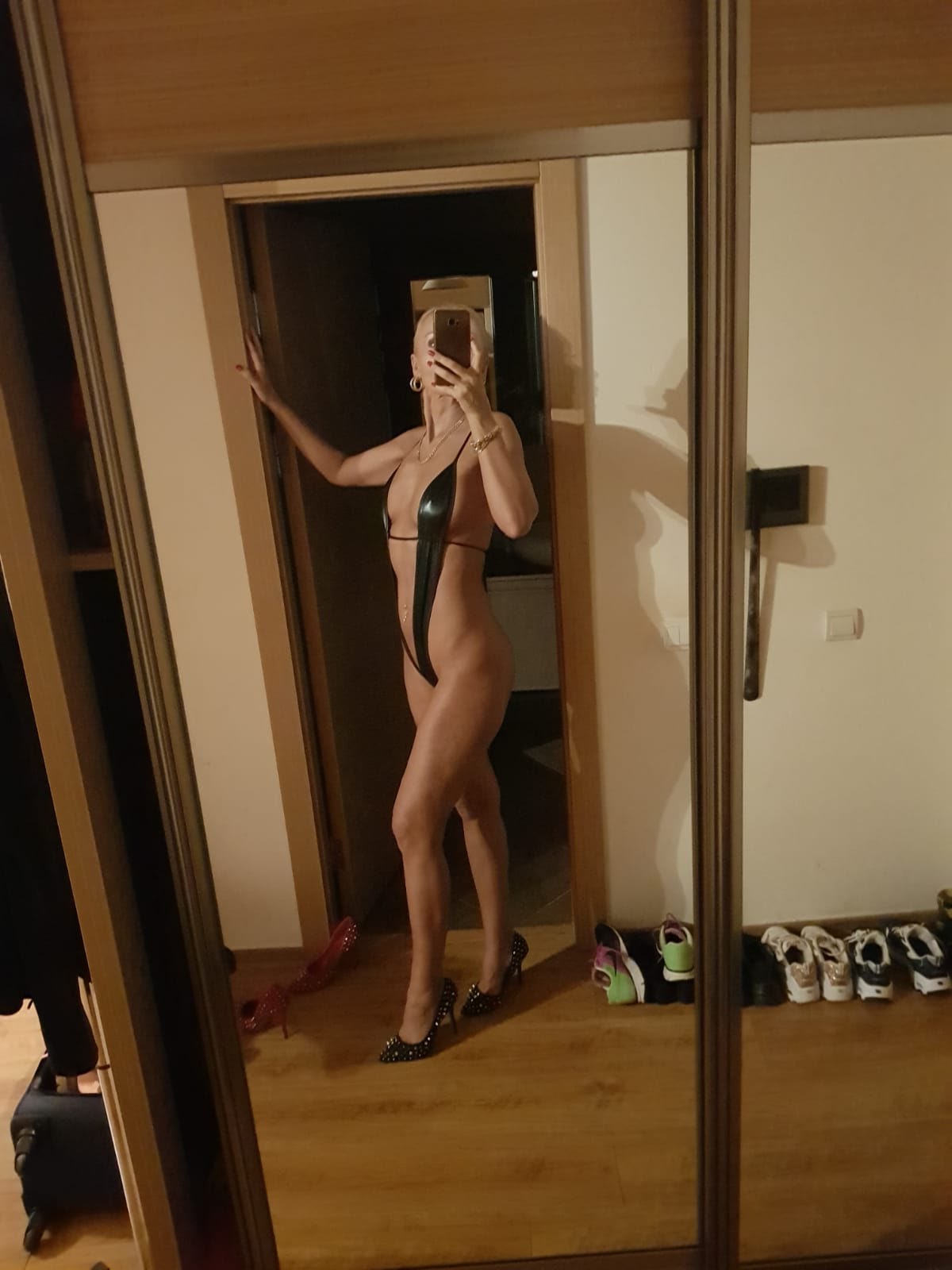 Nesli — fotoğraf 3